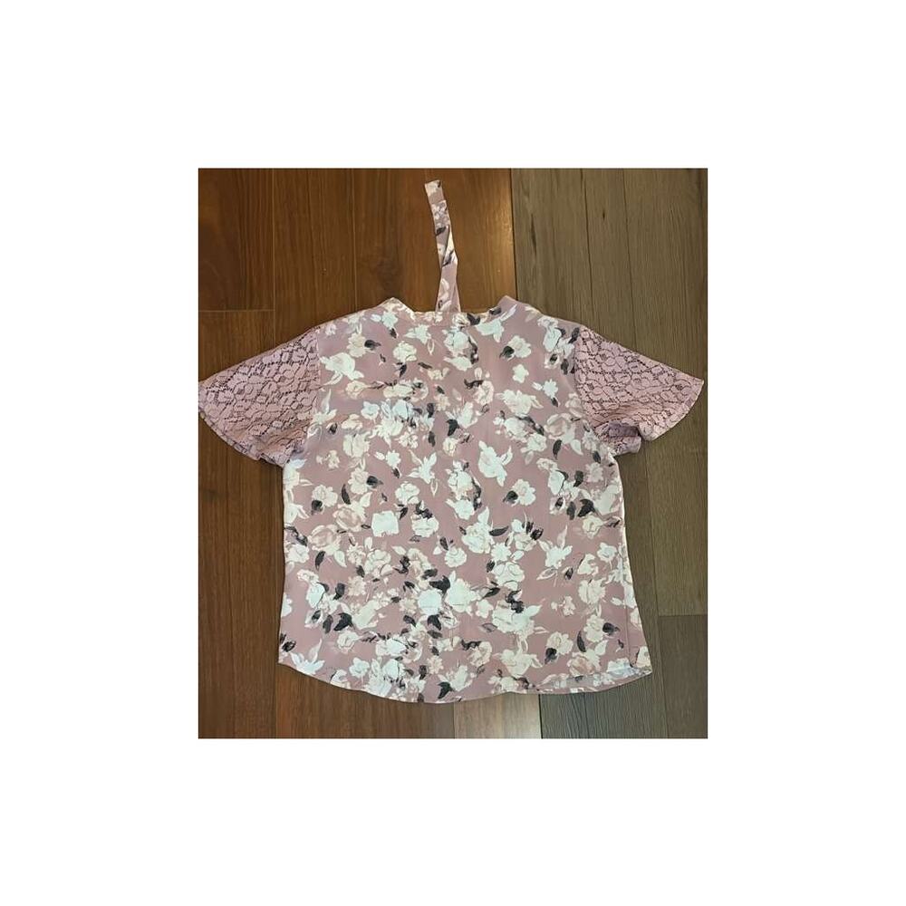 Adrienne Vittadini Floral Tie-Neck Blouse with Lace Sleeves - Size Large - Picture 5 of 5
